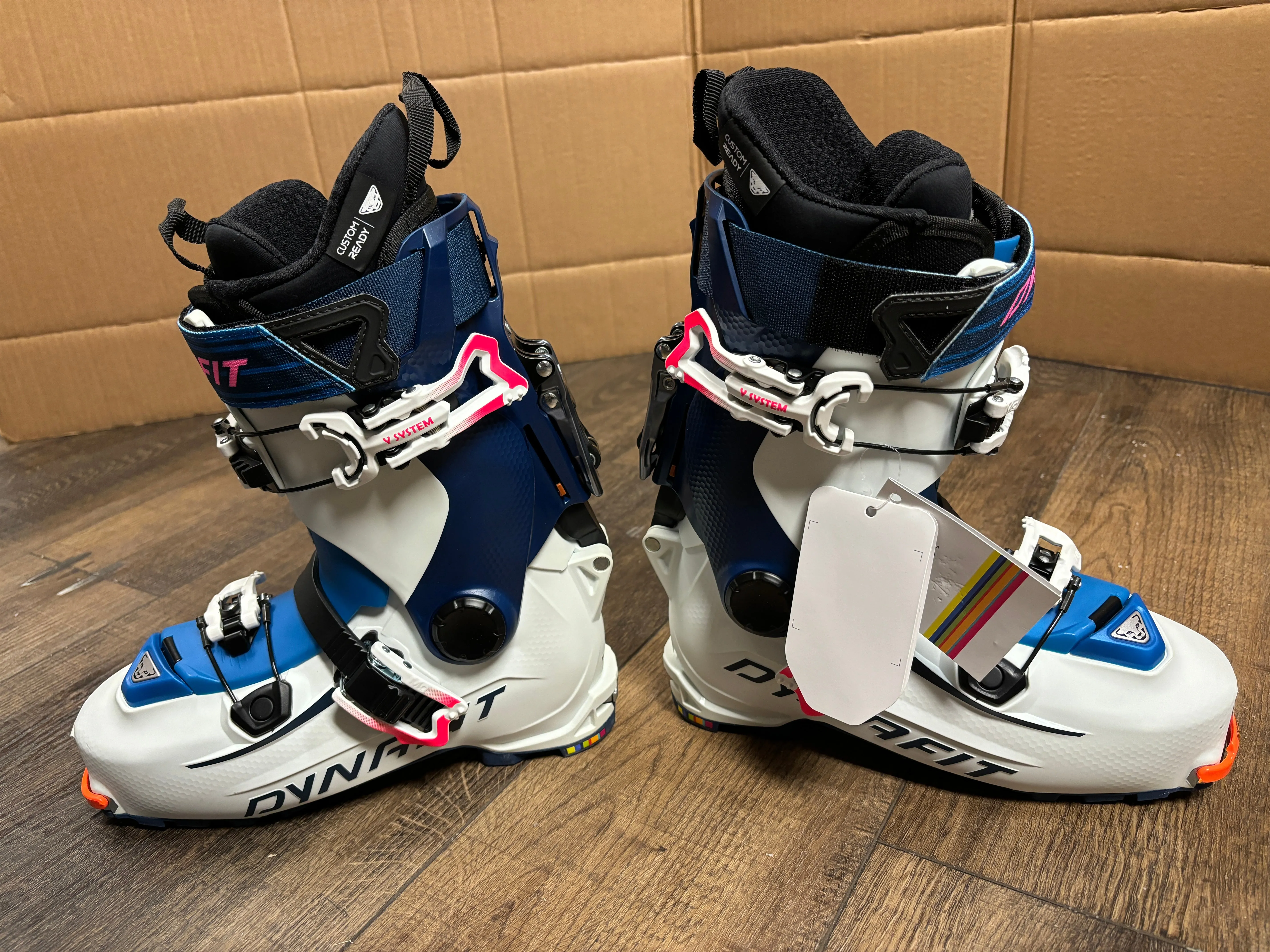 Dynafit Hoji PU AT tech ski boots mondo 24.0 women 7